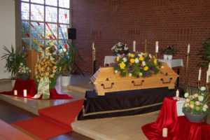 Trauerfeier in der Kirche